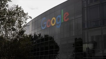 Google CEO'su Pichai: Toplum yapay zekanın hızla gelişmesine hazırlıklı olmalı