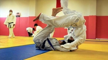 Görme engelli judocu kardeşlerin milli forma hayali