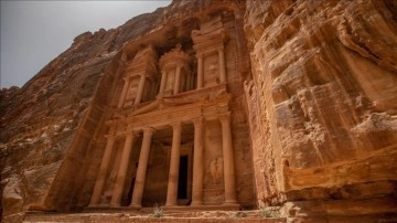 "Gül kırmızısı şehir" dünya harikası: Petra