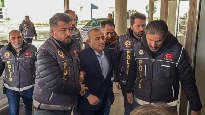 G&uuml;listan Doku soruşturmasında d&ouml;nemin Tunceli Valisi Tuncay Sonel, adliyeye sevk edildi