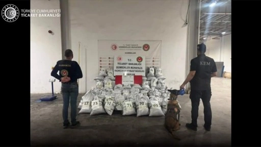 Gümrük muhafaza ekiplerinden Gürbulak'ta 'tarihi' uyuşturucu operasyonu