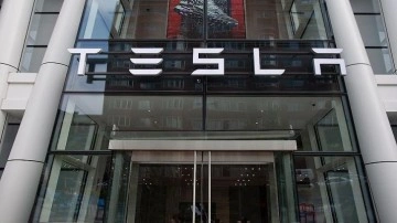 Güney Kore’den, "abartılı" reklam yapan Tesla’ya 2,2 milyon dolar ceza