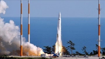 Güney Kore'nin NEONSAT-1 isimli nano uydusu, uzay istasyonuyla ilk iletişimi kurdu