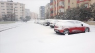 Güney Marmara&#039;da yoğun kar etkili oluyor
