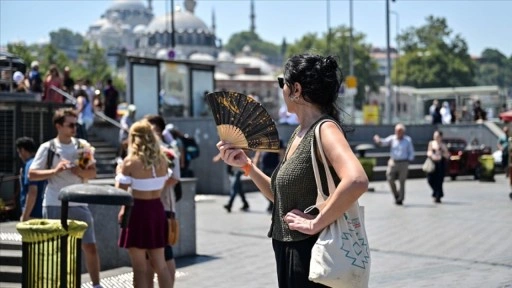 Günün ilk yarısında sıcaklıklar 11 ilde 40 derecenin üzerine çıktı