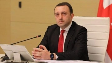Gürcistan Başbakanı, ülkesinin AB'ye hızlı katılımı için başvuru dilekçesini imzaladı