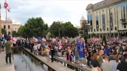 Gürcistan'da göstericiler, erken seçim taleplerinde ısrarcı