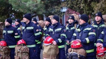 Gürcistan Türkiye'ye rotasyon için yeni arama kurtarma ekibi gönderdi