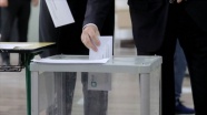 Gürcü halkı yerel seçimlerin ikinci turu için sandık başına gitti