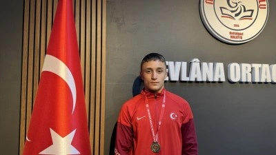 G&uuml;reşte T&uuml;rkiye şampiyonu olan Muhammed Eymen D&ouml;nmez yeni hedefler peşinde