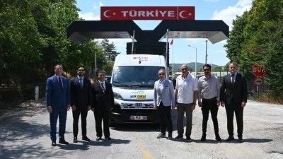 Hafif ticari ara&ccedil; ge&ccedil;işine a&ccedil;ılan Derek&ouml;y-Malko Tırnovo g&uuml;mr&uuml;k kapıları diğer kapılardaki y&uuml;k&uuml; hafifletecek