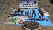Hakkari'de PKK'lı teröristlere ait silah, patlayıcı ve mühimmat ele geçirildi