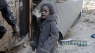 Halep'te yerleşim yerine hava saldırıları: 30 ölü, 250 yaralı