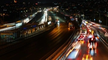 Haliç'teki orta köprünün Kadıköy istikameti trafiğe kapatıldı