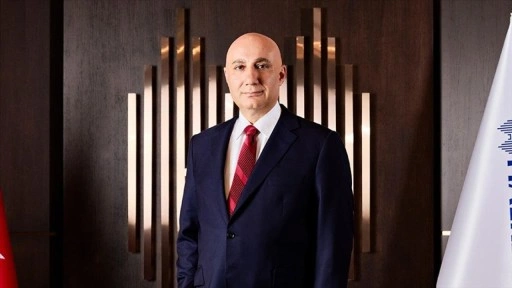 Halkbank Genel M&uuml;d&uuml;r&uuml; Arslan, gelecek yıl sekt&ouml;rde dengeli bir kredi b&uuml;y&uuml;mesi bekliyor