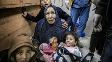 Hamas: İsrail kuşatması altındaki Nasır Hastanesi'ndekiler insani felaketle karşı karşıya