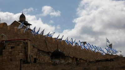 Harem-i İbrahim Camisi M&uuml;d&uuml;r&uuml;, İsrail'i camiye 'Davud Yıldızı' yansıtmasının tehlikesi konusunda uyardı