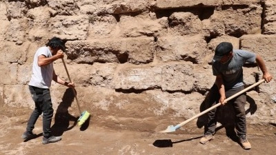 Harran'daki kazılarda g&ouml;rev alan kardeşler tarihi g&uuml;n y&uuml;z&uuml;ne &ccedil;ıkarıyor