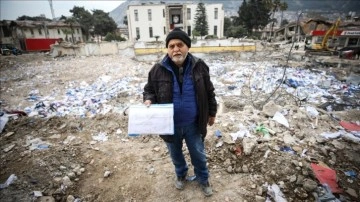 Hatay Büyükşehir Belediyesi enkazında "evrak nöbeti"
