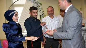 Hataylı depremzede gençler Kırıkkale'de KYK yurdunda nişanlandı