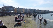 Havalar ısındı, Mudanya sahilleri doldu taştı