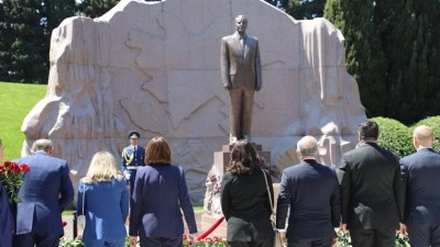 Haydar Aliyev, doğumunun 103. yılında anıldı