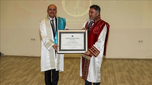 Hazine ve Maliye Bakanı Şimşek'e Batman &Uuml;niversitesince fahri doktora &uuml;nvanı verildi
