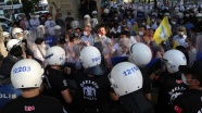 HDP&#039;nin Şanlıurfa&#039;daki izinsiz yürüyüşünde 5 kişi gözaltına alındı