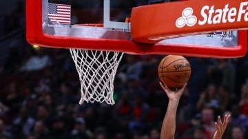 Heat'i yenen Celtics, NBA Doğu Konferansı final serisini son maça taşıdı