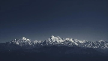 Himalaya buzullarının hızla erimesi 1,9 milyar insanın tatlı suya erişimini etkileyebilir