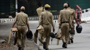 Hindistan, Cammu Keşmir'e 125 bin kişilik ilave güvenlik gücü konuşlandırdı