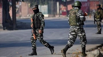 Hindistan, Cammu Keşmir'de milis güçleri canlandırıyor