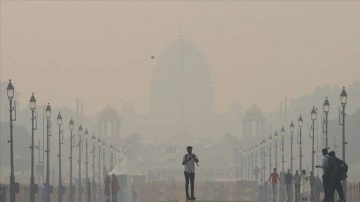 Hindistan’ın başkenti Yeni Delhi’de hava kirliliğine karşı yeni önlemler alındı