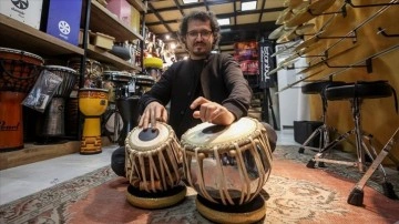 Hindistan'ın geleneksel enstrümanı 'tabla'nın tınısını Anadolu'ya duyuruyor