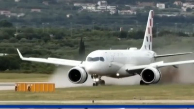 Hırvatistan'da kalkış sırasında u&ccedil;ağın pistten &ccedil;ıkmasıyla ilgili resmi soruşturma başlatıldı