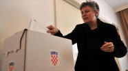 Hırvatistan'da yarın cumhurbaşkanlığı için 11 aday yarışacak
