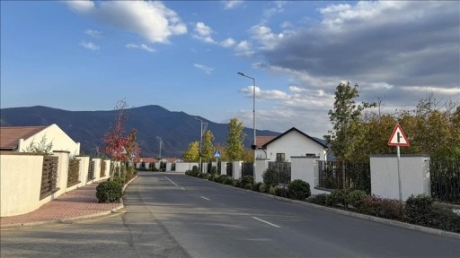 Hocalı'dan göç eden aileler Karabağ Zaferi sonrası ata yurtlarına dönüyor