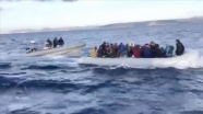 Hollanda kamu yayın kuruluşu NOS: Yunanistan, eşyalarına el koyduğu göçmenleri denize geri itiyor