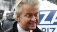 Hollanda'nın kararlarını ırkçı lider Wilders belirledi