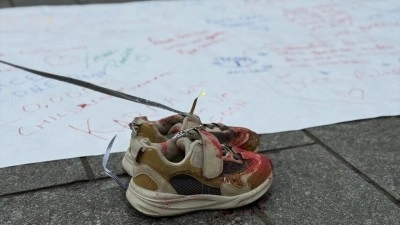 Hollanda ve İsve&ccedil;'te İsrail'in Gazze'ye saldırıları protesto edildi