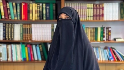 Hollandalı m&uuml;htedi Meryem, Kur&rsquo;an ile hayatının değiştiğini ve şifa bulduğunu anlattı