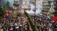 Hong Kong'da protestocular yönetime geri adım attırdı