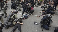 Hong Kong'daki protestolarda gözaltına alınanların üçte biri çocuk