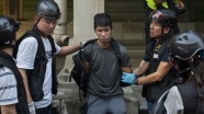 Hong Kong'daki protestolarda öğrencilere gözaltı