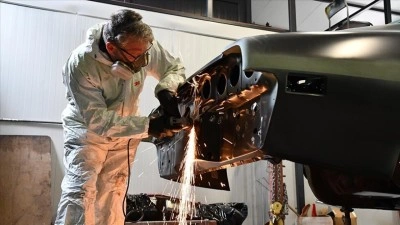 Hurda klasik otomobilleri yenileyen usta yılda 3 sipariş kabul ediyor