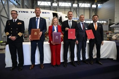 H&Uuml;RJET'in İspanya'ya ihracına ilişkin Madrid'de imza t&ouml;reni yapıldı