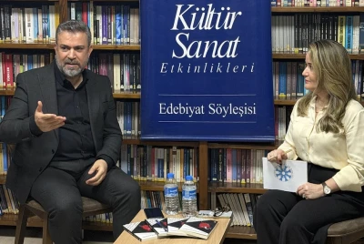 H&uuml;seyin Burak U&ccedil;ar, D&uuml;nya &Ouml;yk&uuml; G&uuml;n&uuml;&rsquo;nde okurlarıyla buluştu