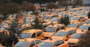 İBB açıkladı! İstanbul'daki taksiler havalimanlarından müşteri alabilecek mi?