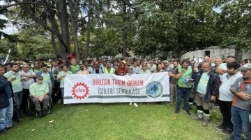 İBB Ağaç ve Peyzaj AŞ işçilerinden 'düşük maaş' protestosu