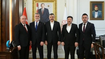 İ&ccedil;işleri Bakanı &Ccedil;ift&ccedil;i, TŞOF heyetini kabul etti